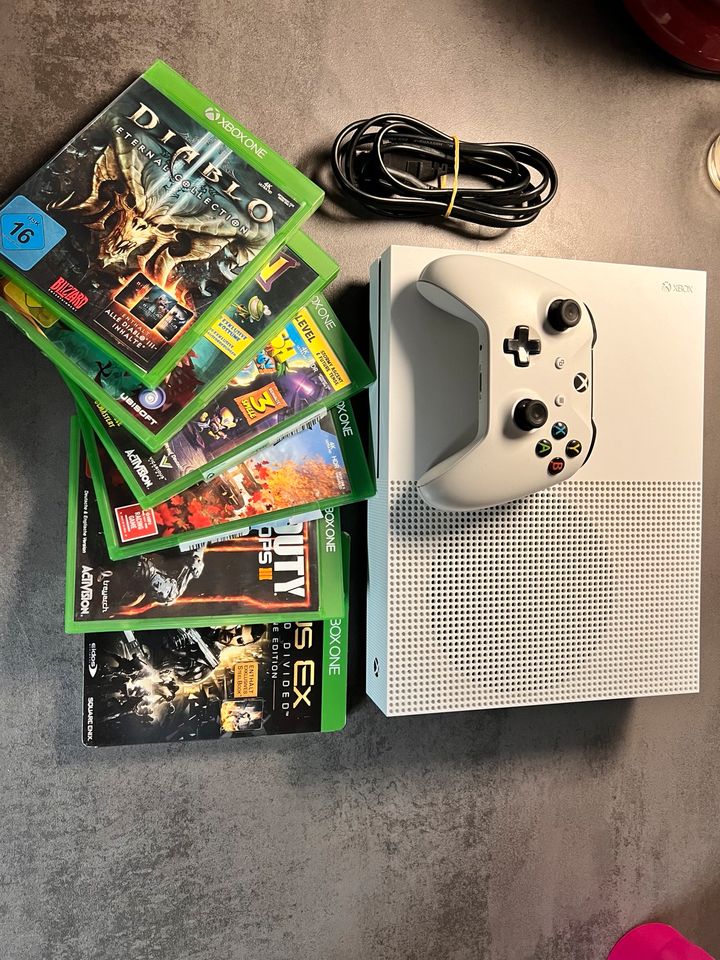 Xbox one s 1TB in Dattenberg