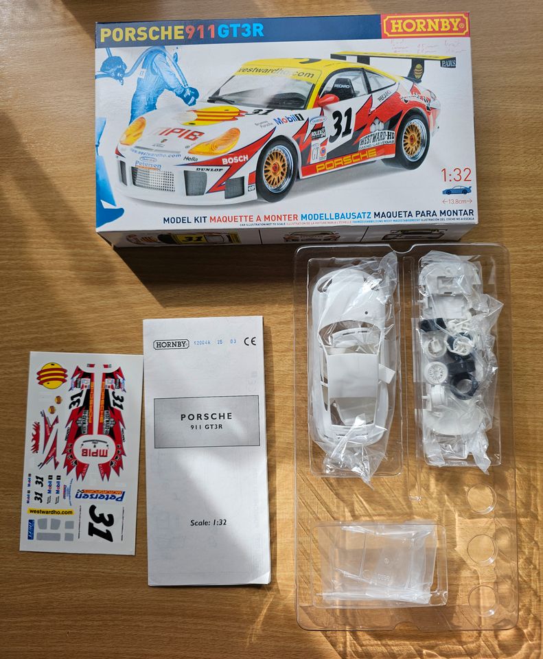 ❗Hornby Porsche 911 GT3R 1-32 Model Kit, ungebaut❗ in Dreierwalde