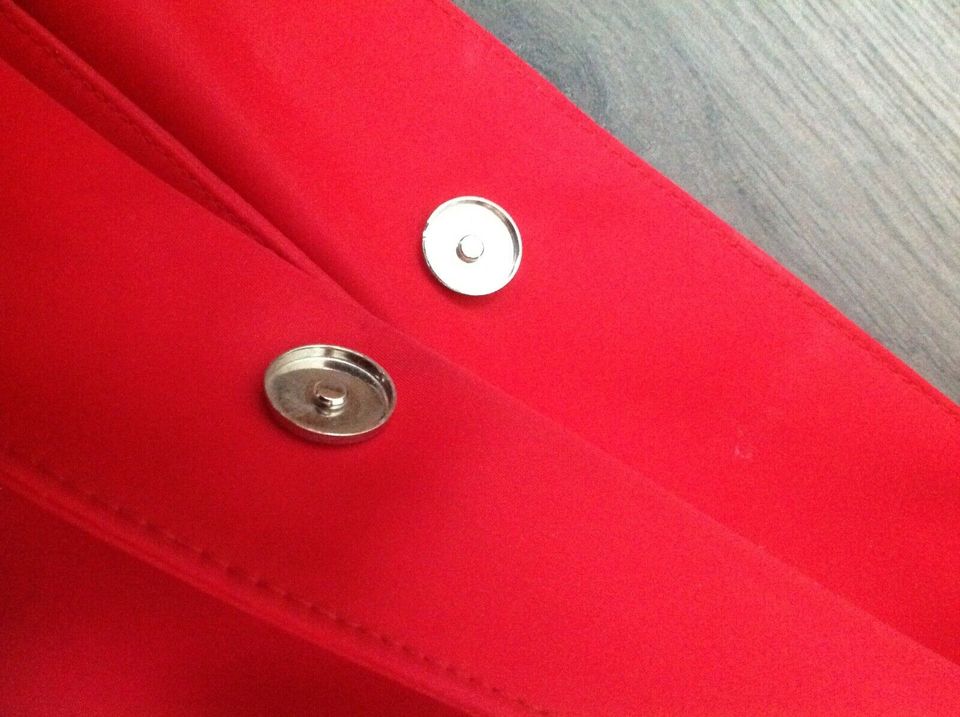 ABRO Handtasche rot    kaum getragen! in Schülldorf