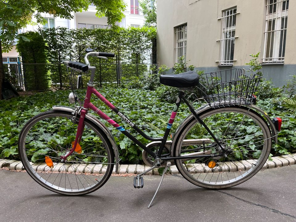 Hercules Vintage Retro Kiez Fahrrad in Berlin