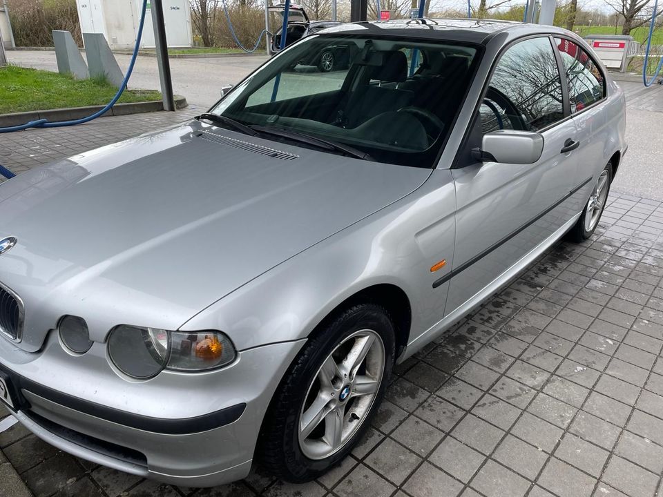 BMW 316ti Compact - in München
