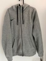 Nike Team Club 20 Kapuzenjacke Zip-Hoodie Gr.M Niedersachsen - Göttingen Vorschau