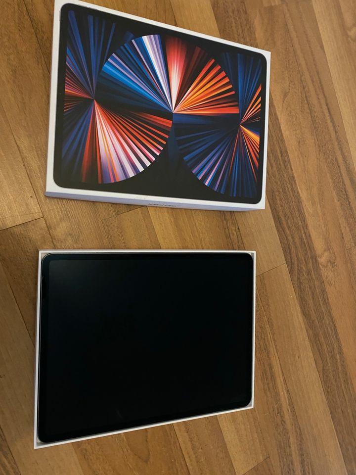 iPad Pro 12,9 Zoll 5. Gen M1 256 GB WIFI OVP 2021 in Magdeburg
