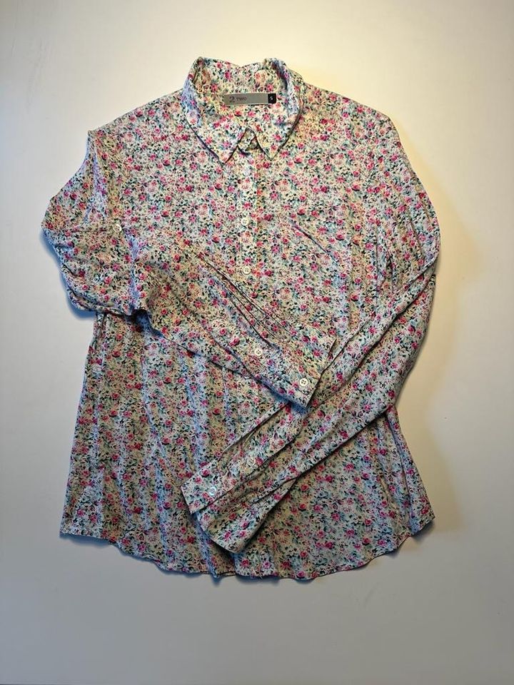 Bluse von 2Two, Blumendesign, wenig getragen, Größe S in Telgte