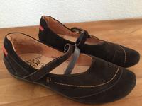 THINK Ballerina braun Wildleder Gr. 41 Neu wertig Hessen - Bad Homburg Vorschau