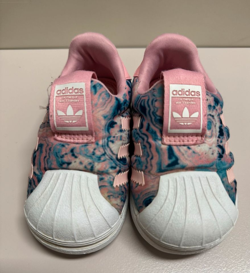 Adidas Superstar 360 Gr. 20 blau/rosa in Wendeburg