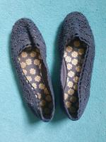 H&M Slipper Ballerina 39 Häckeloptik dunkelblau Hessen - Grebenhain Vorschau