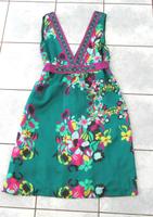 Neues grünes satinartiges Kleid mit bunten Blumen Gr. 38 H & M Kr. München - Neubiberg Vorschau