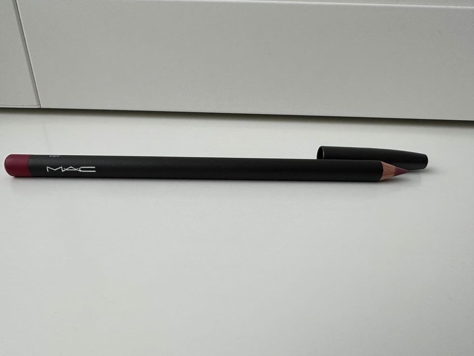 MAC Lipliner NEU in Ludwigshafen