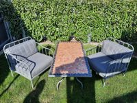 Verkaufe Gartentisch einzeln oder mit 2 Sesseln München - Schwabing-Freimann Vorschau