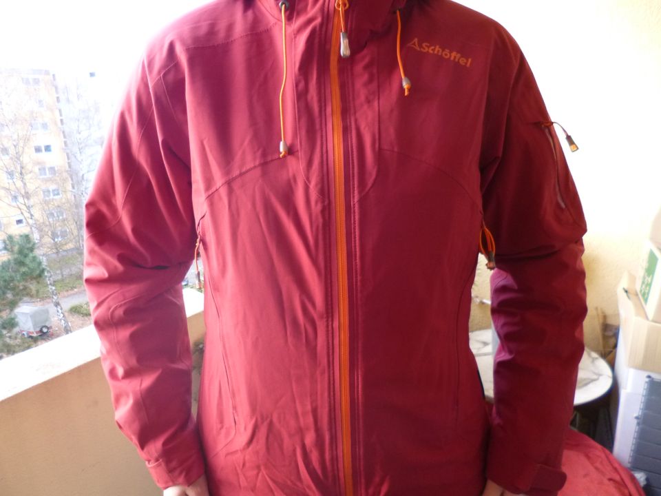 Schöffel Jacke Outdoorjacke mit Kapuze Gr. 36 S Venturi in Nürnberg (Mittelfr)