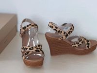 UGG Sandalen JAZMINE Calf Hair Leo 40 Wedges Keilschuhe NEU Nordwestmecklenburg - Landkreis - Grevesmuehlen Vorschau