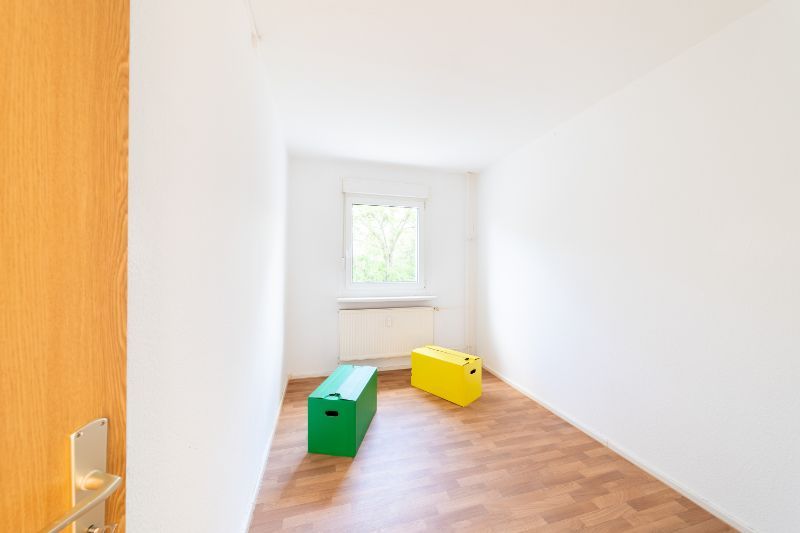 Tolle 3 Zimmer-Wohnung mit schönem Ausblick - sofort einziehen und wohlfühlen in Halle