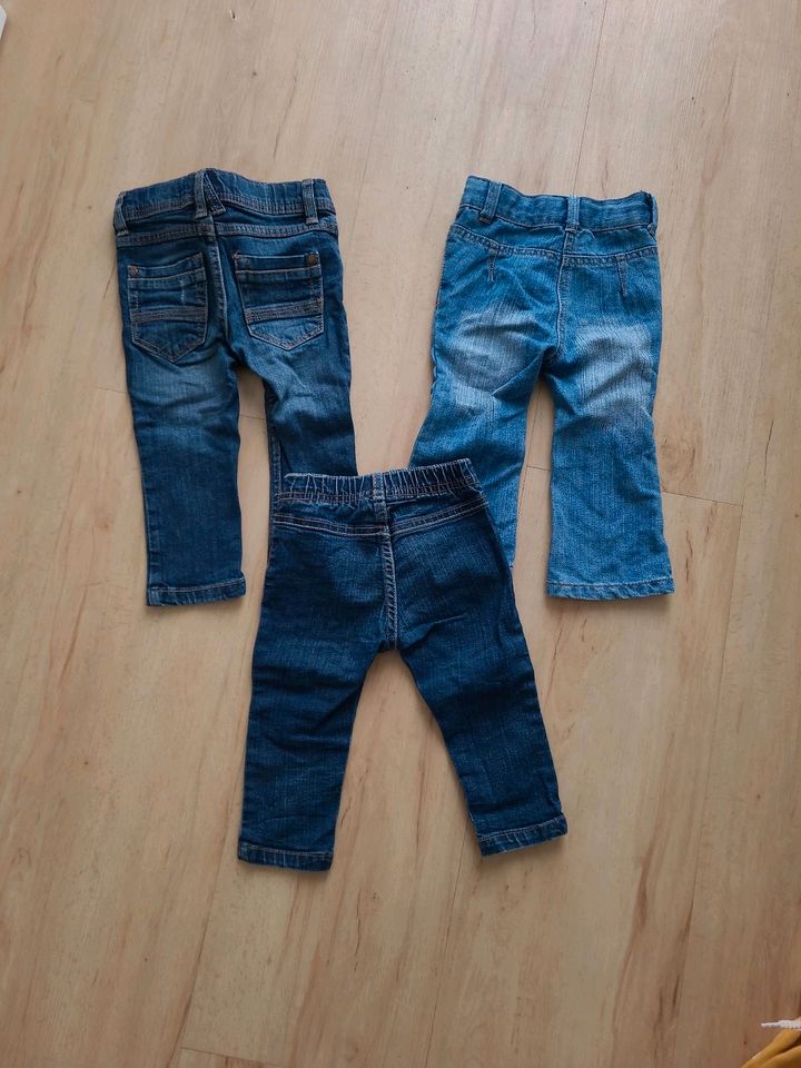 Jeanspaket / Jeans Gr. 80 in Osnabrück