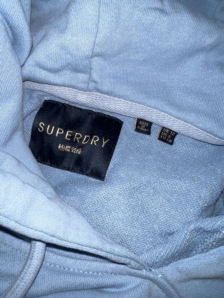 Blauer Pullover Superdry in Landsberg (Lech)