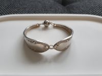 NEU_Silber Löffel- Armband/Armreif_Blüten_Umfang 18cm_90er Silber Niedersachsen - Wolfsburg Vorschau