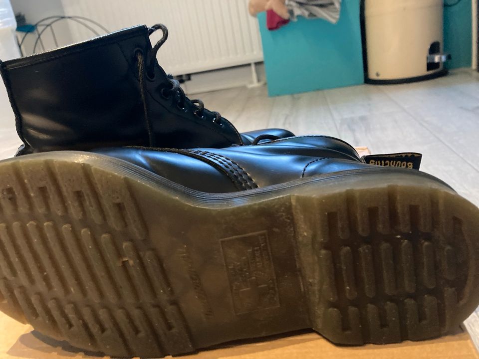 Original Doc Martens Gr. 39 in Moers