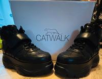 Plateauschuhe 90‘ iger Style „Catwalk“ Sachsen - Werdau Vorschau