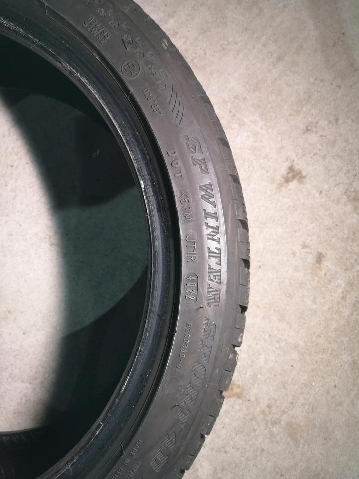 Winterreifen 205 45 R17 88V M+S DUNLOP BMW MINI Runflat / RFT in Loiching