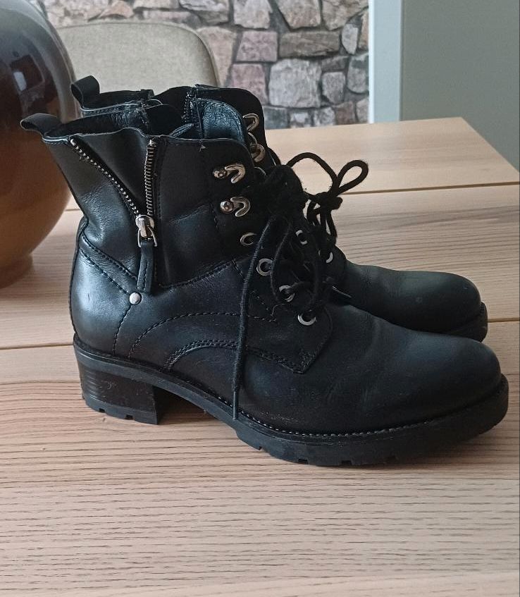 Echtleder COX Stiefeletten in Reutlingen