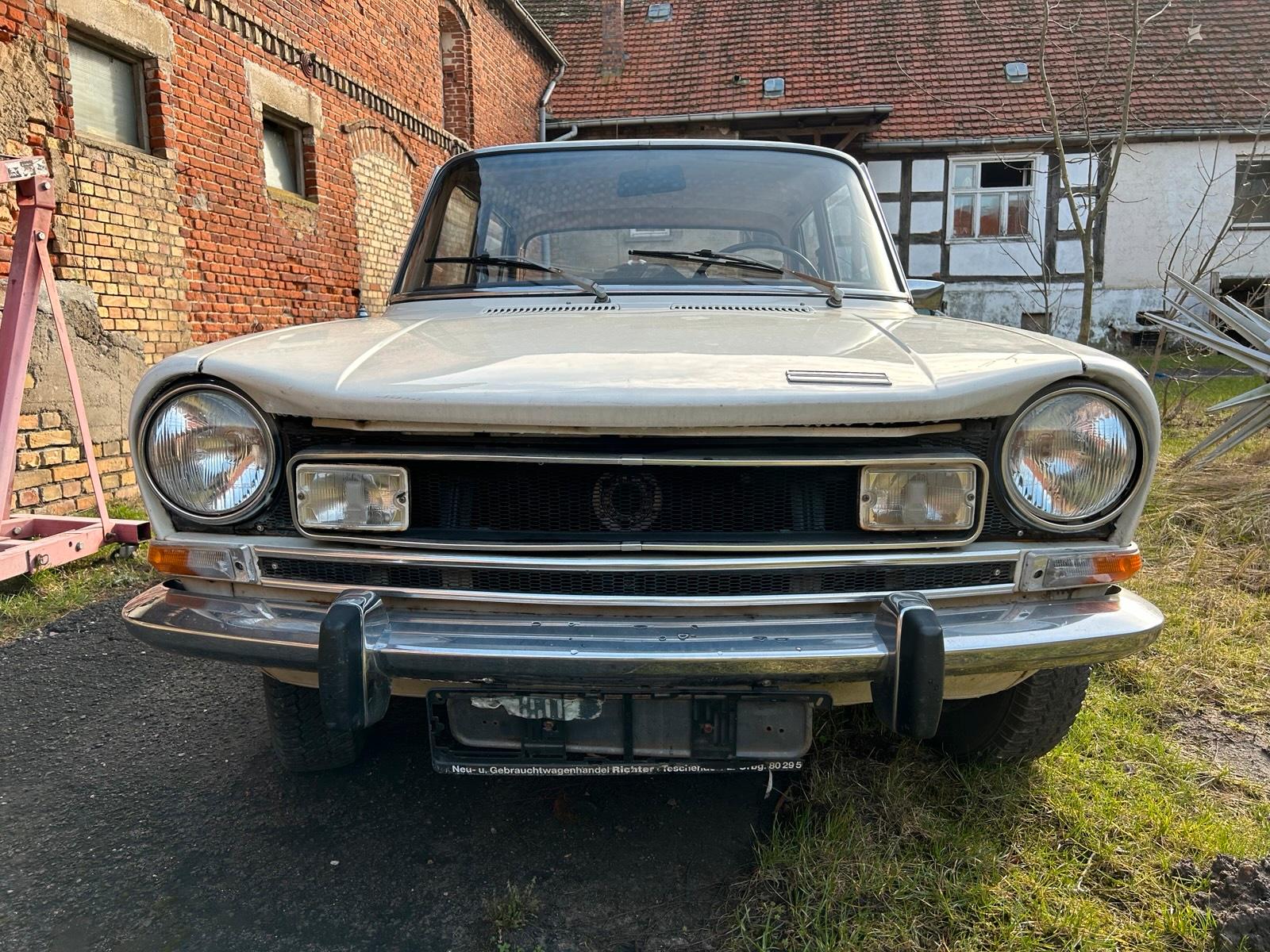 Abbildung des Autos Chrysler Simca 1301 von …