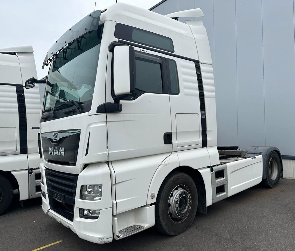 MAN TGX 18.500 XXL-INTARDER-2 Tanks-ACC-Navi in Wuppertal