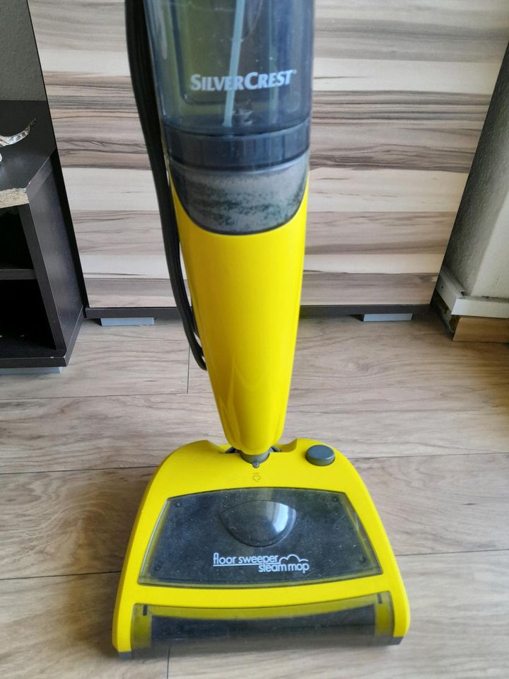 Silvercrest Floor Sweeper Steam Mop Dampfbesen/Dampfmop in Berlin