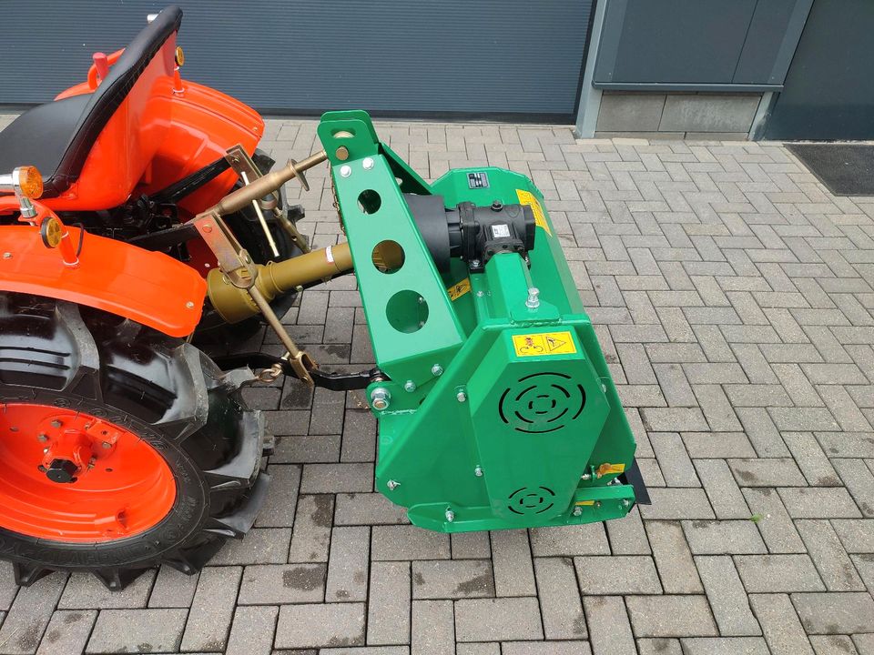 Kleintraktor Kubota B 7001 + Hammerschlegelmulcher 100 cm NEU in Auderath