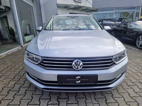 Volkswagen Passat Variant 2.0 TDI Comfortline DSG Navi ACC in Wendlingen am Neckar