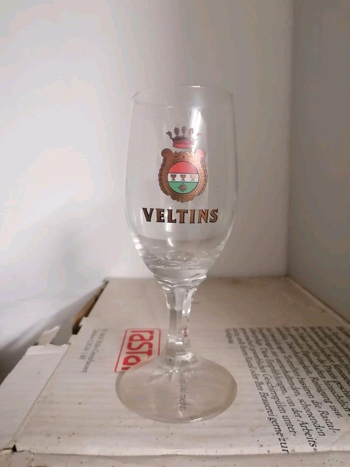 Biergläser Bierglas Veltins Herforder Glas in Bückeburg