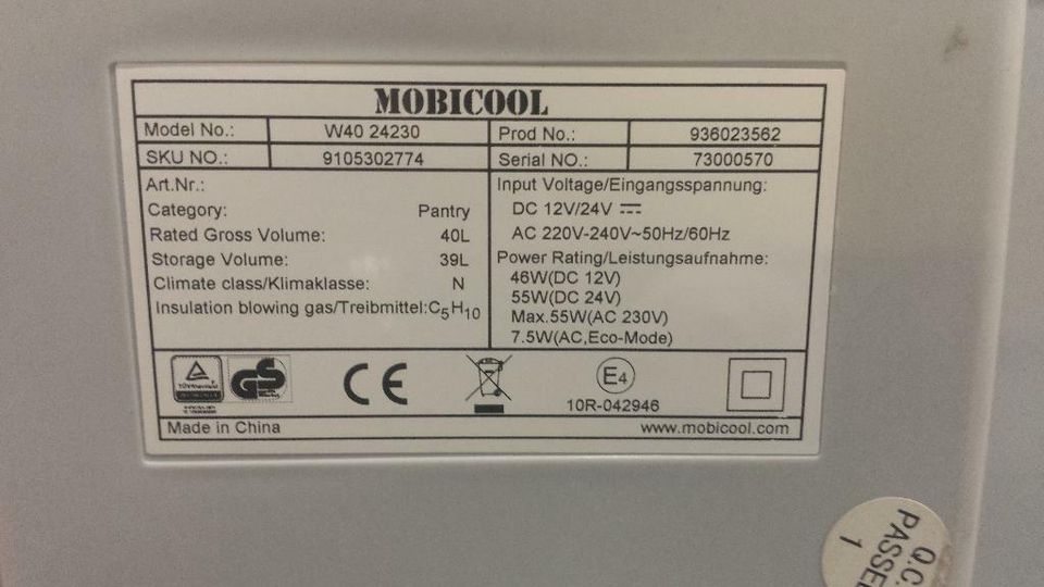 Kühlbox WAECO Mobicool Q40 Thermoelektrisch 12 - 230Volt 39 Liter in Herten