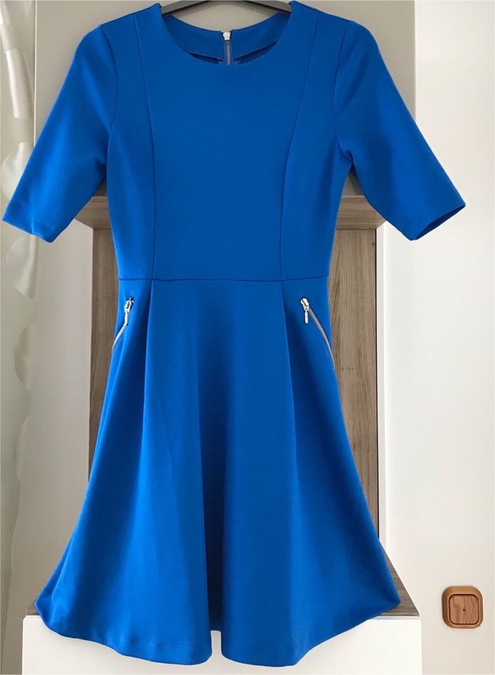 Kleid A-Linie Bodyflirt Gr. 36 S royalblau in Wandsbek - Hamburg Marienthal  | eBay Kleinanzeigen ist jetzt Kleinanzeigen