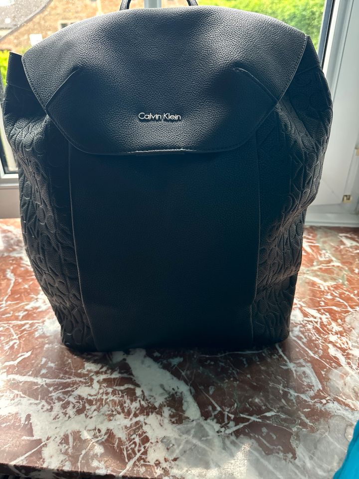 Calvin Klein Rucksack in Hürtgenwald