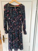 S. Oliver Kleid Gr. 36 Blau Blumen Maxikleid S M 38 wie Esprit Kiel - Kronshagen Vorschau