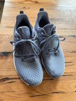 Nike Sportschuhe Größe 42,5 Hessen - Rüdesheim am Rhein Vorschau