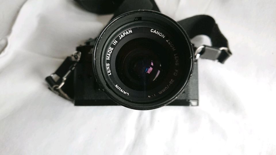 CANON Kamera AE-1 schwarz in Halstenbek