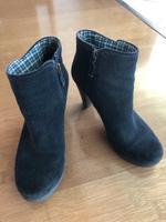Stiefeletten von Tommy Hilfiger Größe 38 navy Wandsbek - Hamburg Hummelsbüttel  Vorschau