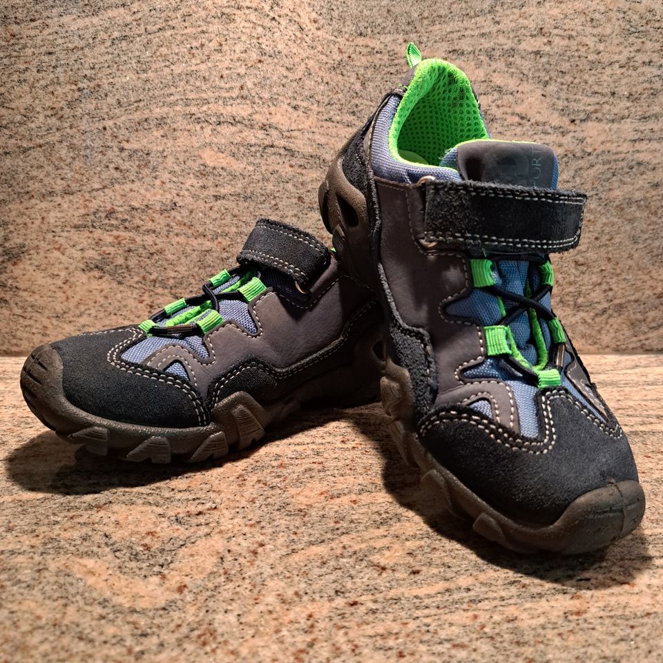 Klettschuhe TREKKING SCHUHE Schuhe elefanten Gr 30 wie neu in Hamburg