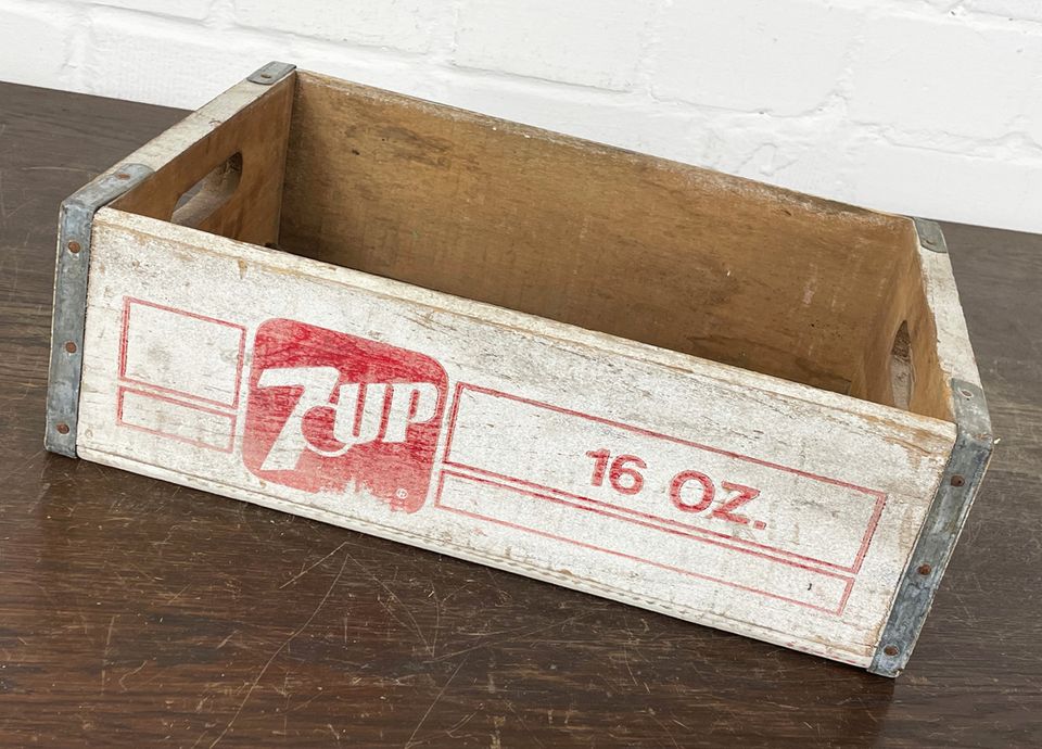 VINTAGE USA SEVEN 7 UP KISTE HOLZKISTE MAN CAVE TABLETT ABLAGE in Hamm