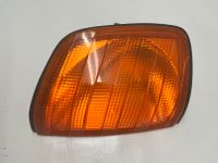 Mercedes Benz HELLA W124 Original Blinker rechts Hessen - Heuchelheim Vorschau