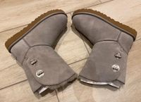 Ugg Boots Short Turnlock Bling - Gr. 38 - grau - neu Bayern - Eschau Vorschau