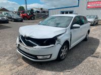 Schlachtfest Skoda Rapid 1.2 Weiss LS9R Motor CBZB Getriebe PRN Nordrhein-Westfalen - Gronau (Westfalen) Vorschau