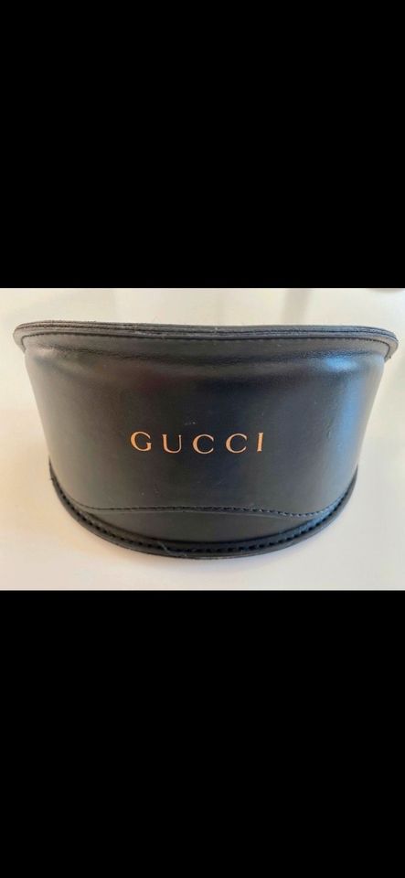 Gucci Vintage Sonnenbrille in Pullach