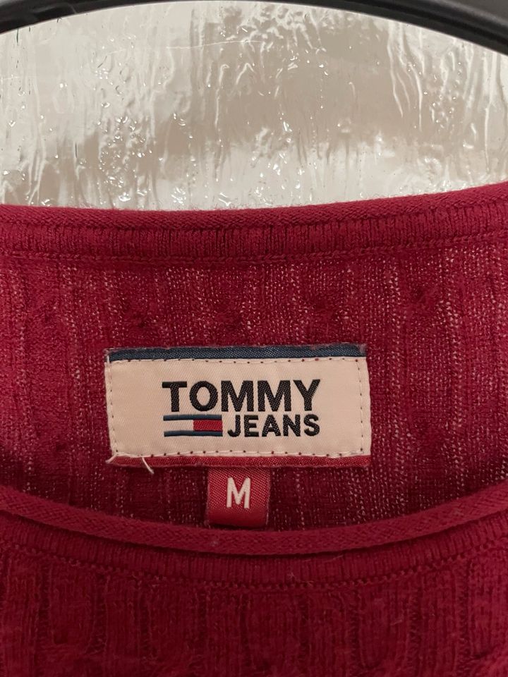 Originaler Tommy Hilfiger Langarm Größe M in Lahnau