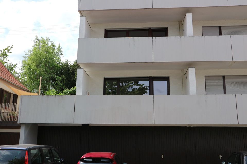 Möbilierte und vermietete 1,5 Zimmer Wohnung mit Balkon und Garage in Stuttgart-Birkach in Stuttgart