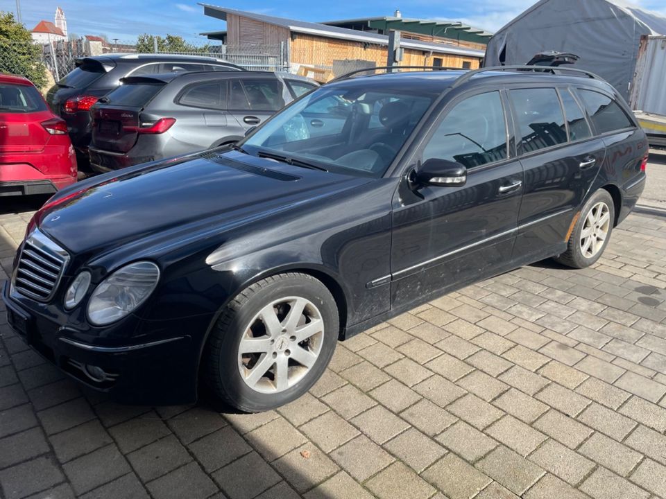 Mercedes-Benz E 320 E -Klasse T-Modell E 320 T CDI in Jettingen-Scheppach