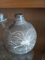 Vase mit Blumendekor Niedersachsen - Neu Wulmstorf Vorschau
