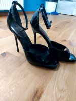 Highheels peeptoe schwarz in Gr. 41 UK Größe 8, Absatz 13cm Hessen - Karben Vorschau