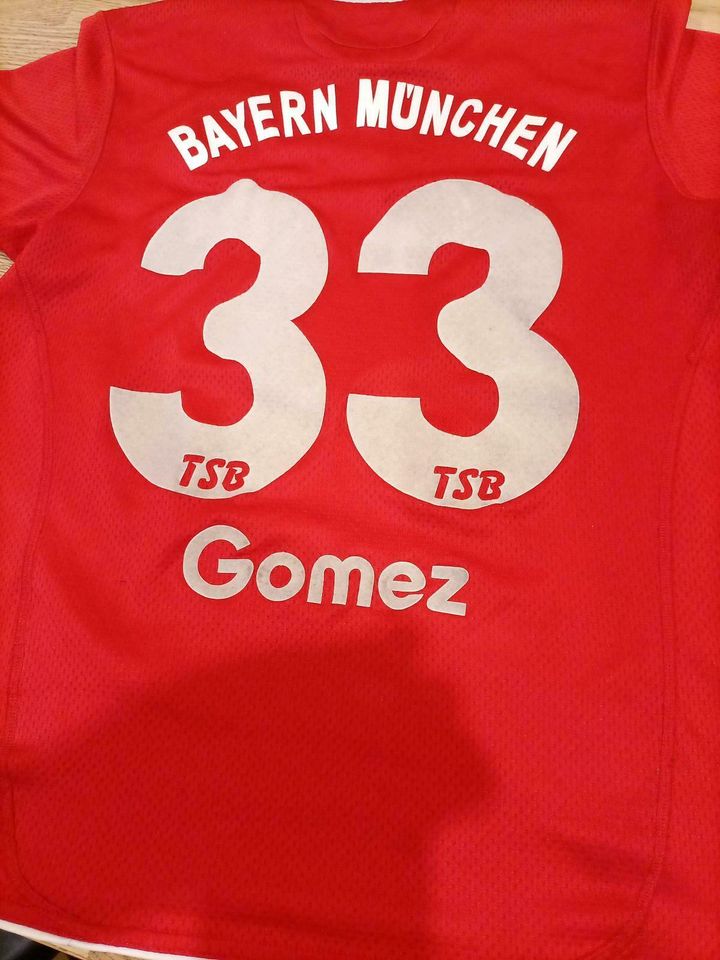 Bayern München Trikot Gomez 152 in Himmelpforten