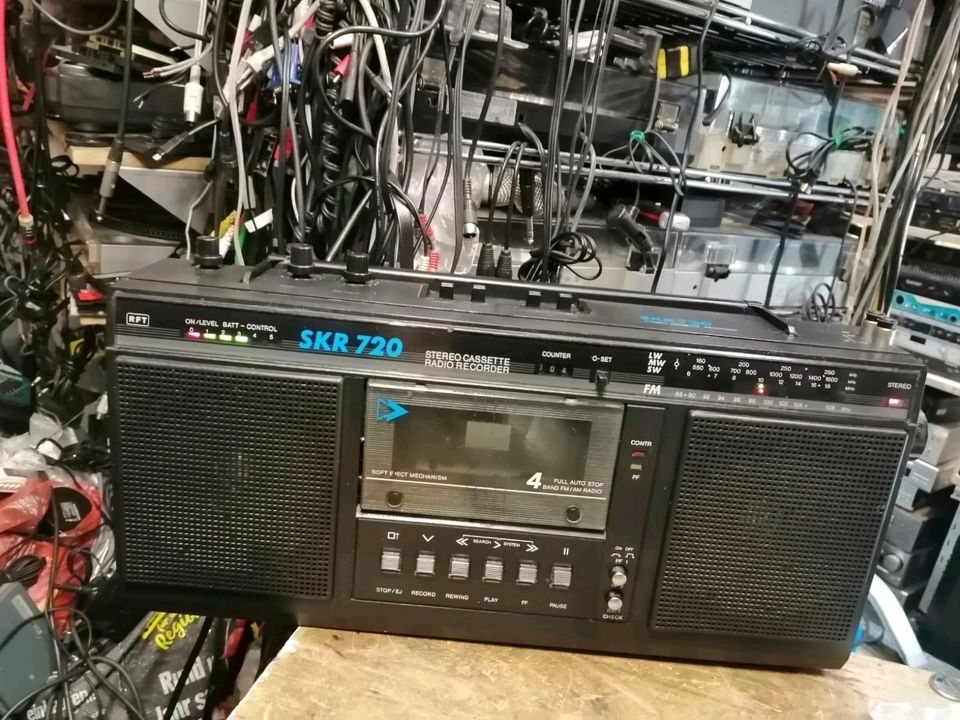 RFT SKR 720, Radio-Cassetten-Recorder, guter Zustand!! in Berlin